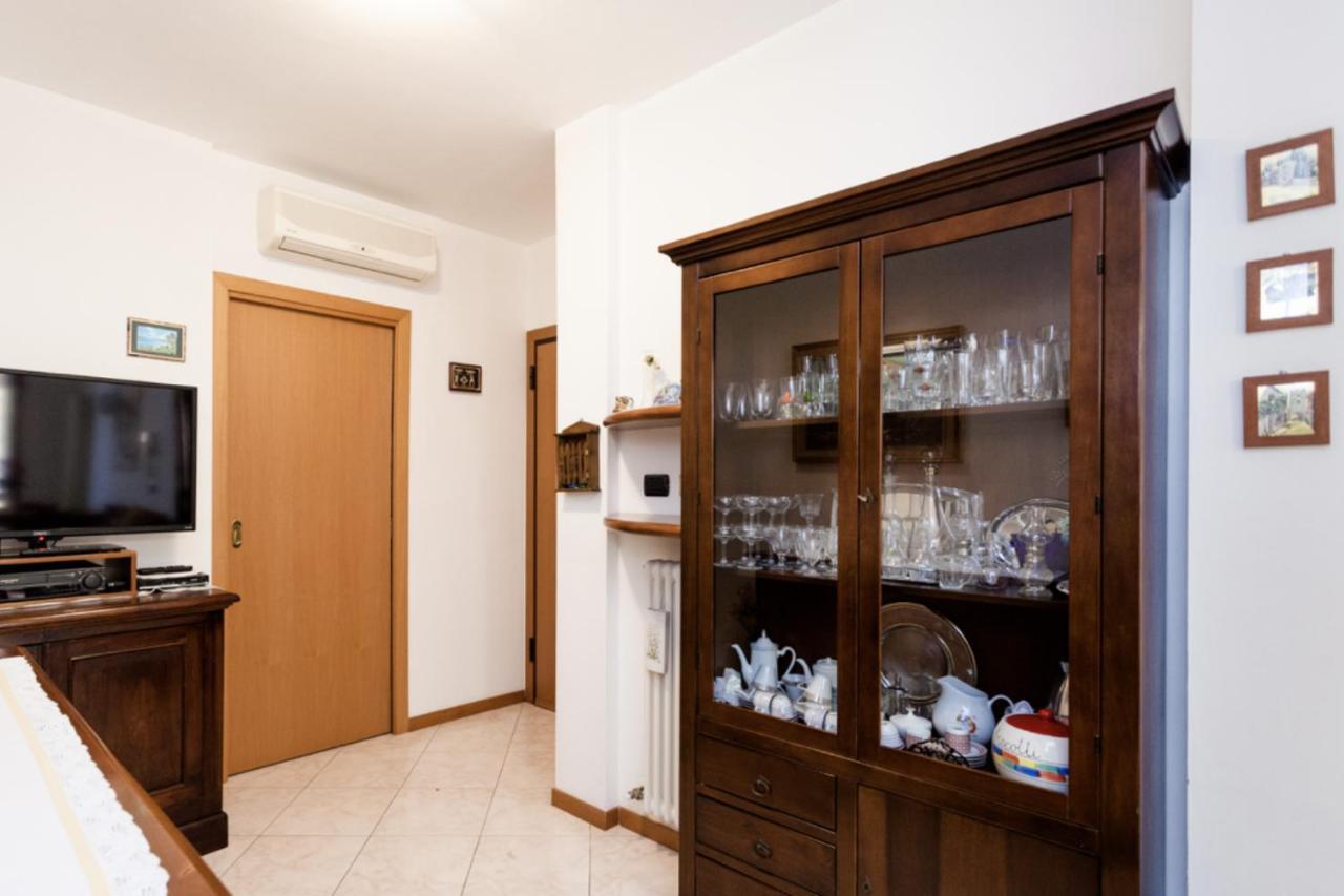 Relax In Collina Apartment มิซาโน อาดรีอาติโก ภายนอก รูปภาพ