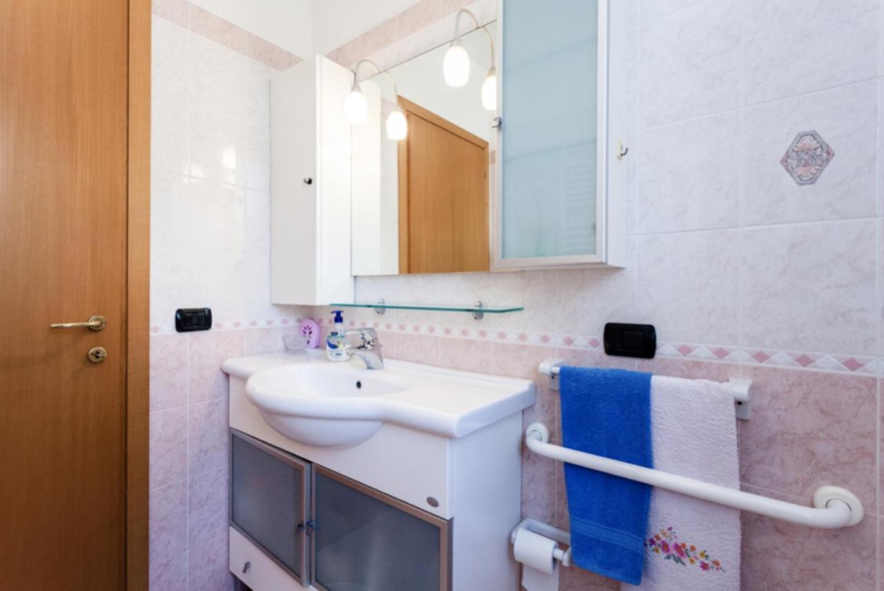 Relax In Collina Apartment มิซาโน อาดรีอาติโก ภายนอก รูปภาพ